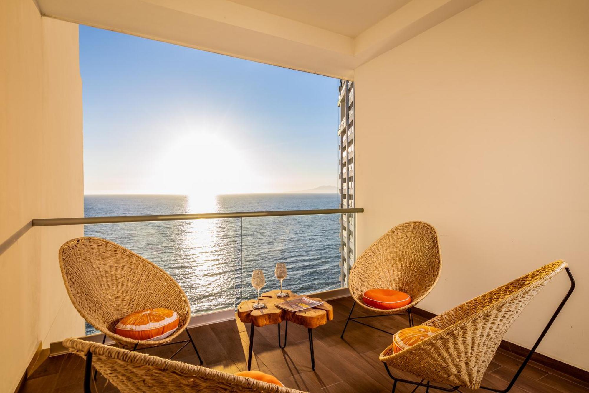 Harbor 13008A Artistic Beachfront Studio By Moikkarentals Πουέρτο Βαγιάρτα Εξωτερικό φωτογραφία
